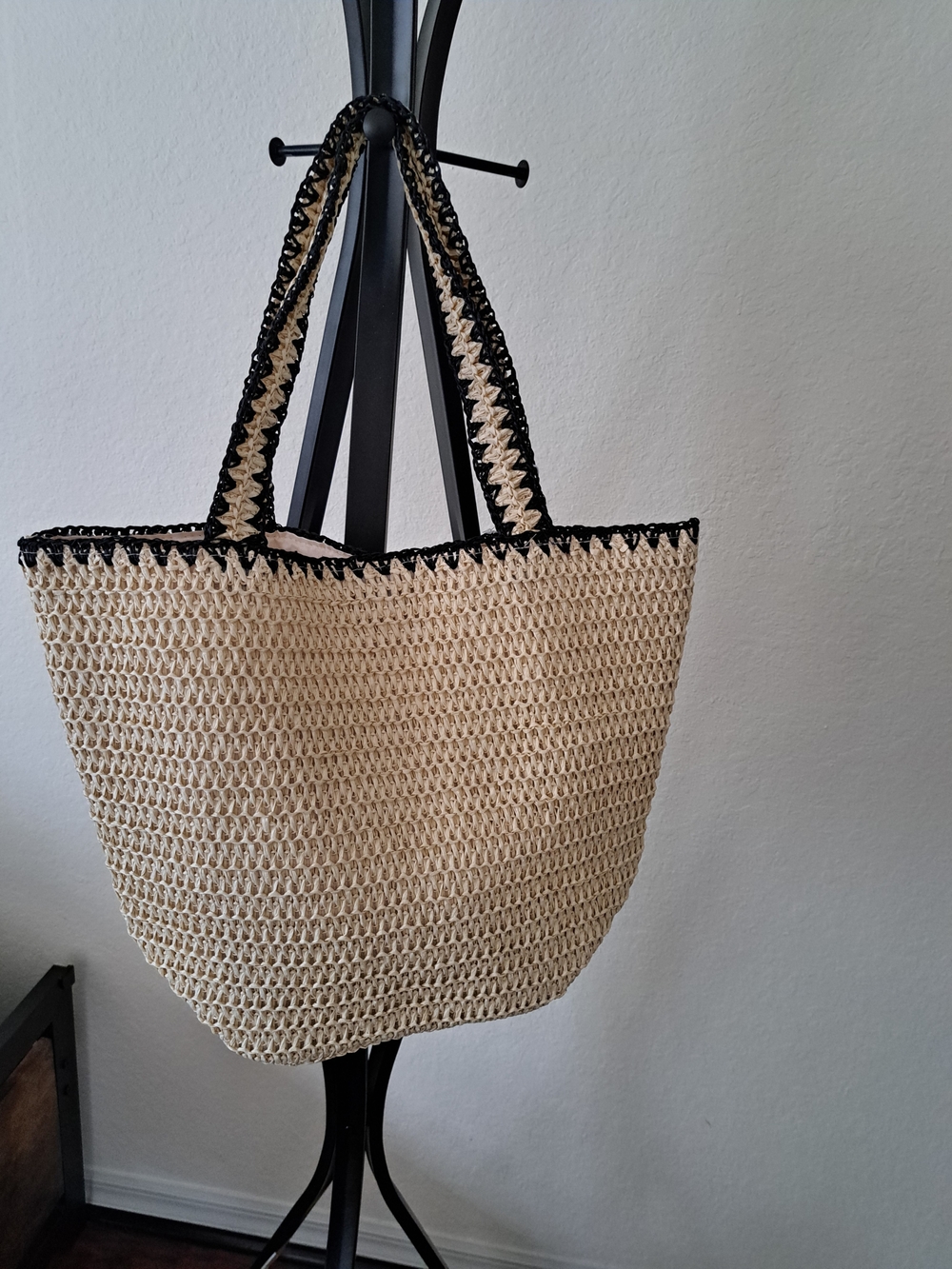 Women’s Cream Straw Tote with Black Bow - Picture 5 of 5